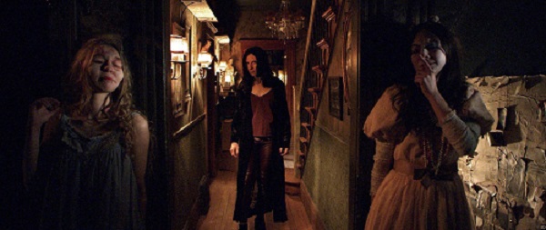 El horror en el hogar de Ghostland