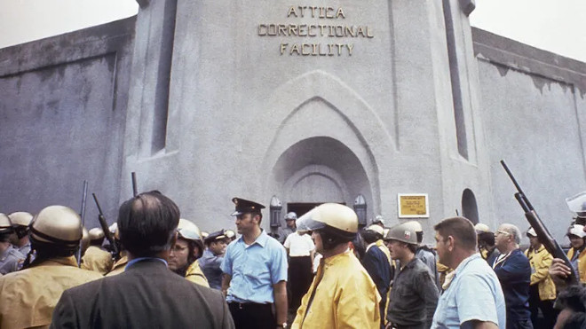 Attica plano