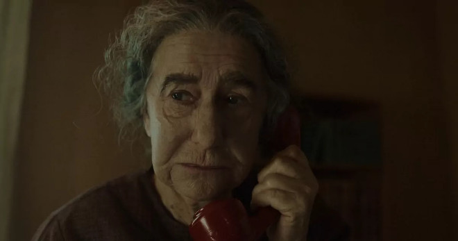 Golda escena