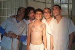 imagen de la crítica de la película Murieron por encima de sus posibilidades