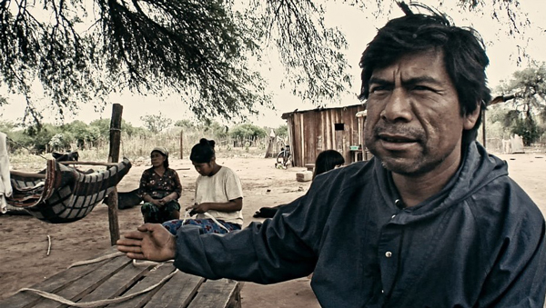 Viaje a los pueblos fumigados, fotograma